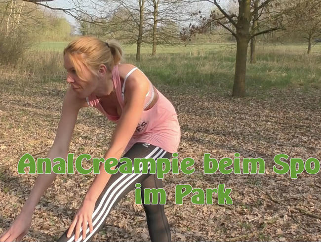 Analcreampie beim Sport im Park